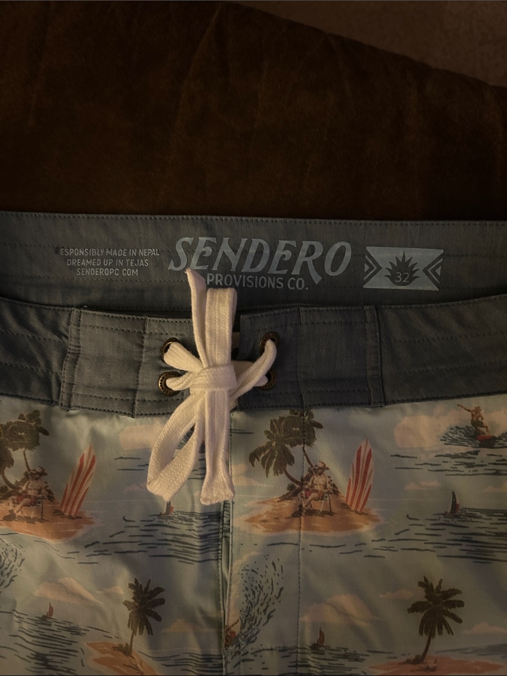 Sendero Provisions point bar boardshorts - Picture 2 of 3